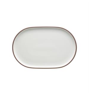 SHIRO tallerken oval 230x160mm Dekor: Hvit med ytterlinje i kobber 