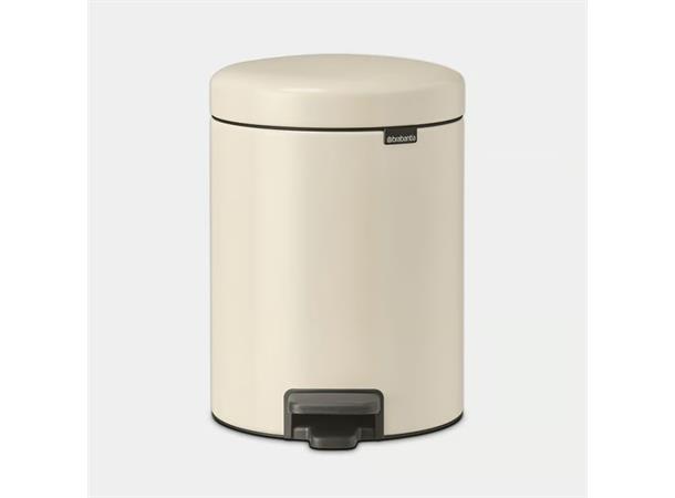Pedalbøtte 5ltr Brabantia, Beige