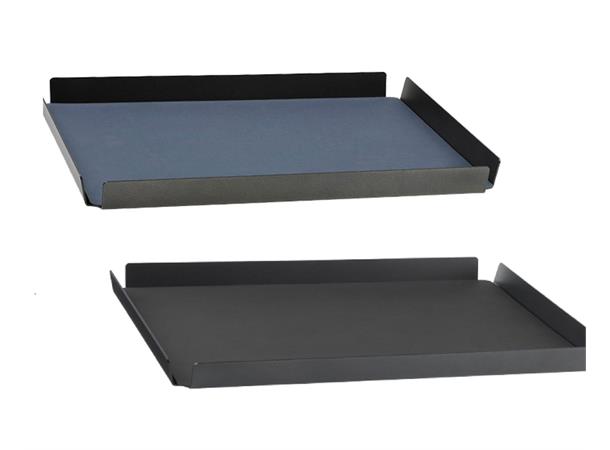 Brett sort aluminium m/skinnmatte 28x36 Tosidig skinninlg. Dark blue/Black