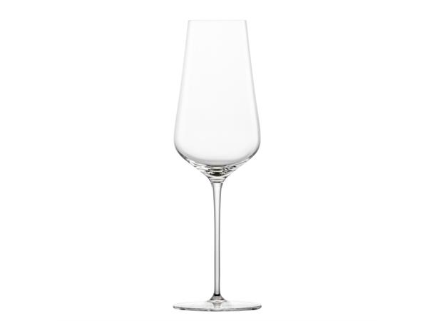 FUSION Champagne glass "77" 37,8cl Maskinblåst klokke og munnblåst stett