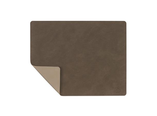 Bordbrikke NUPO Square L 35x45cm Dobbelsidig: Clay Brown & Caviar