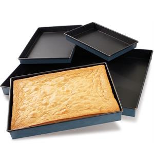 Bakeform 400x300x50mm non- stick coating 